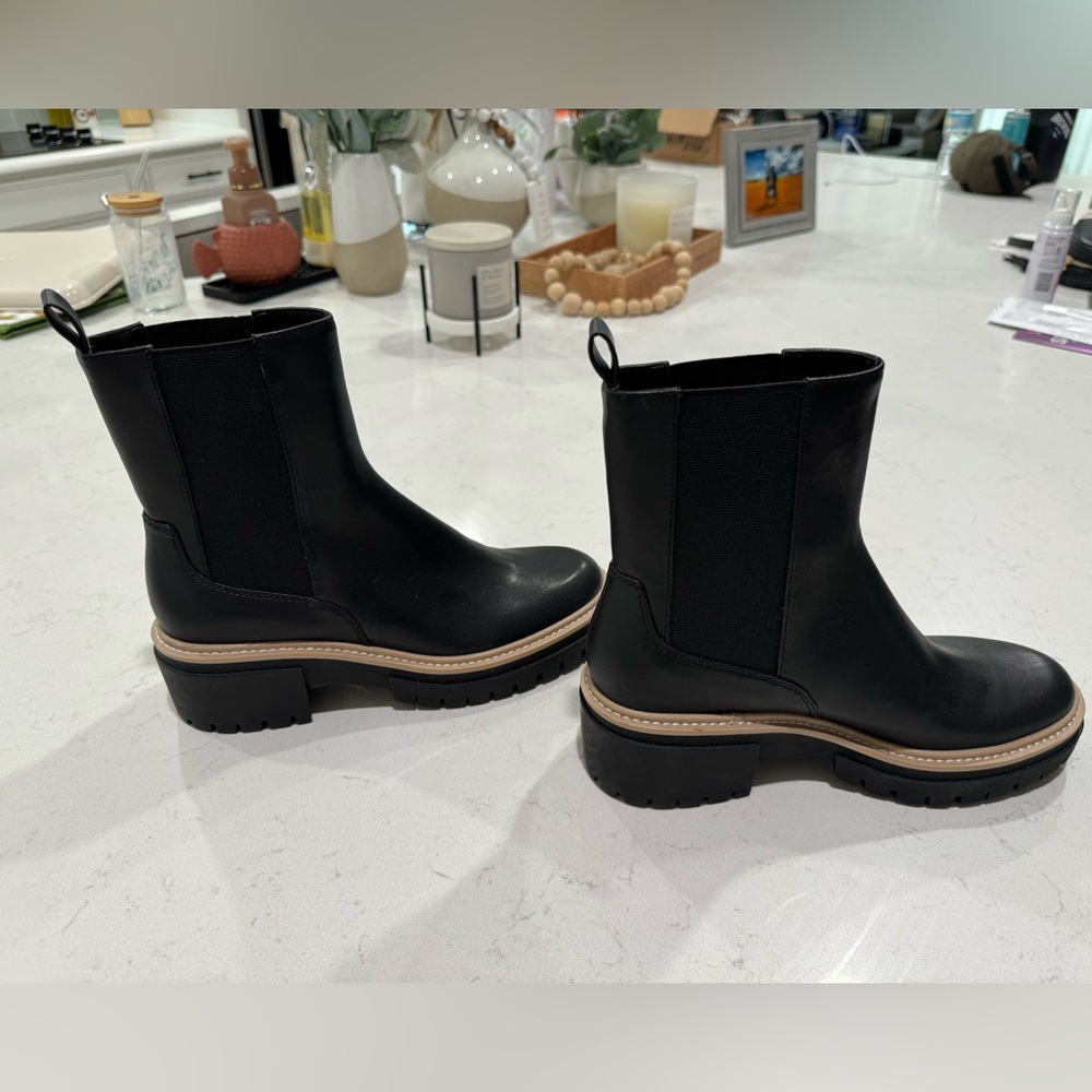 Open edit boots in size 8.5! Brand new never worn!